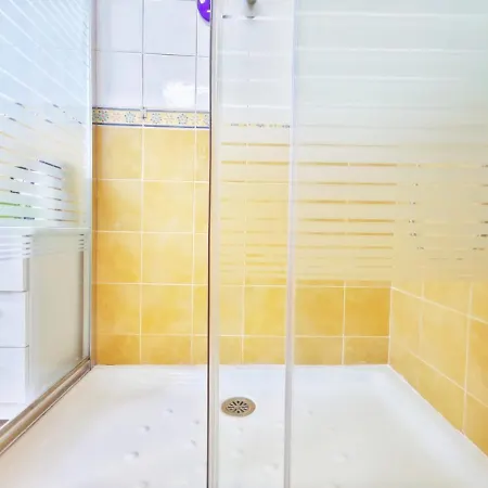 Apartment Piso 200 M Playa Rodeira